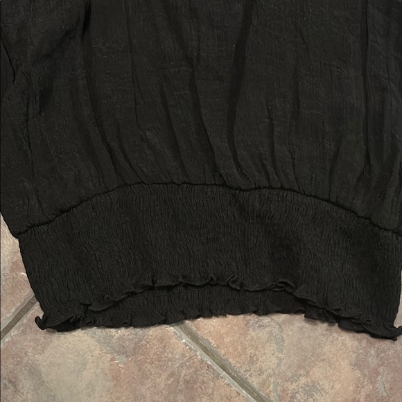 Black Ruffled Women's Top - Picture 3 of 4
